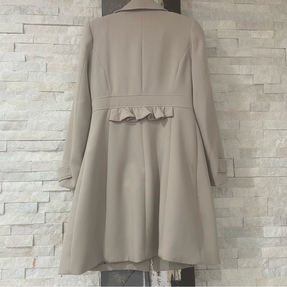 H&M Medium Length Size 6 Light Grey Coat - Picture 5 of 9